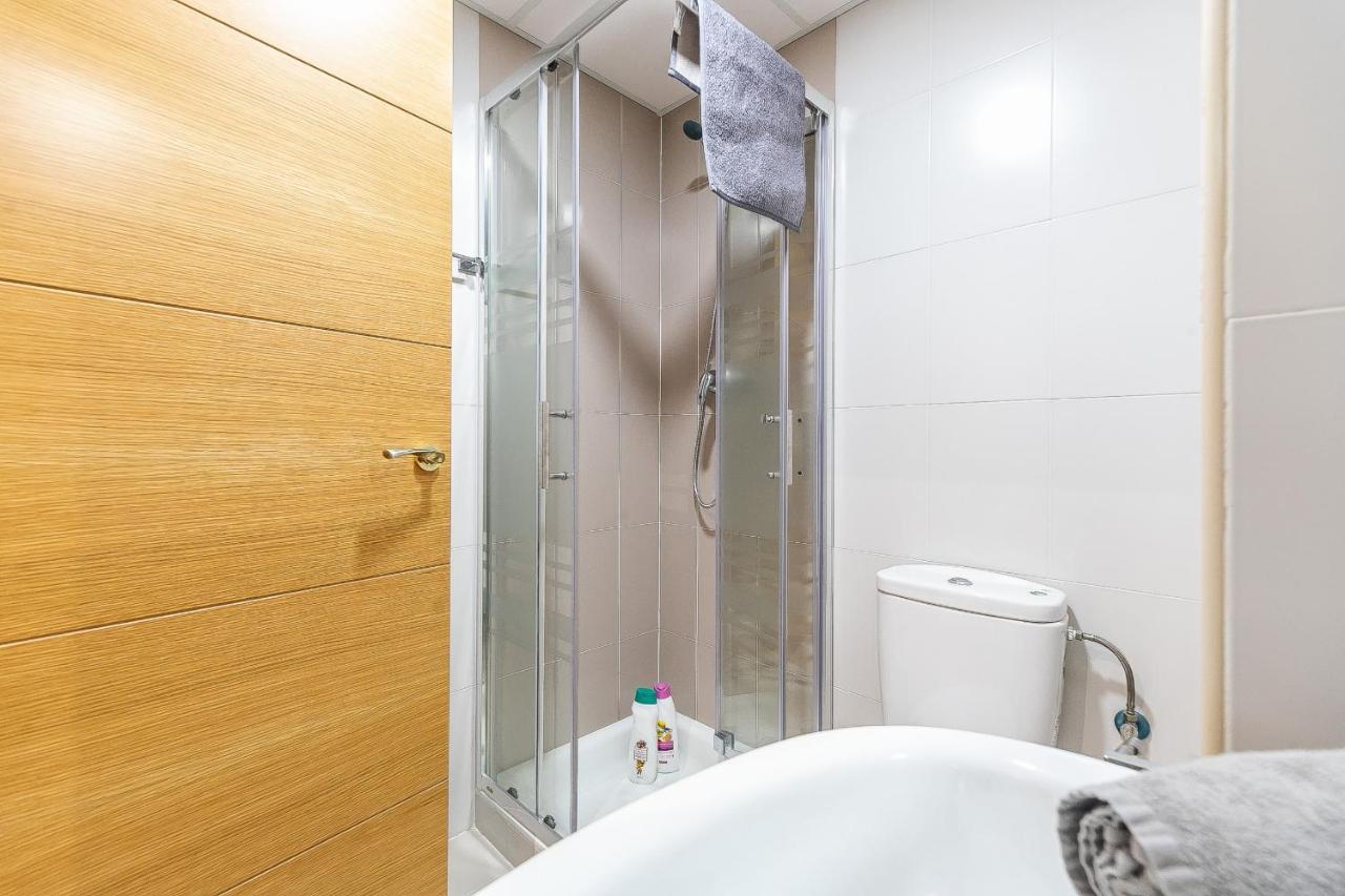 Modern Beach Apartment Valparaiso With Parking 马拉加 外观 照片